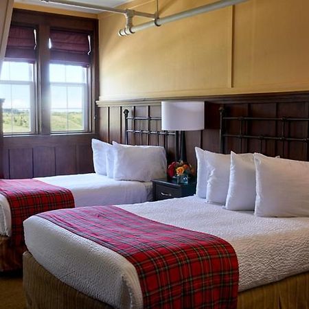 Prince Of Wales Hotel Waterton Park Bagian luar foto