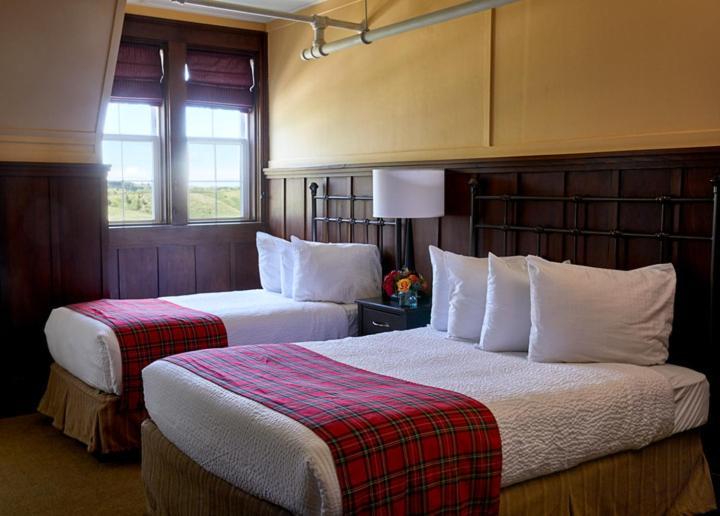 Prince Of Wales Hotel Waterton Park Bagian luar foto