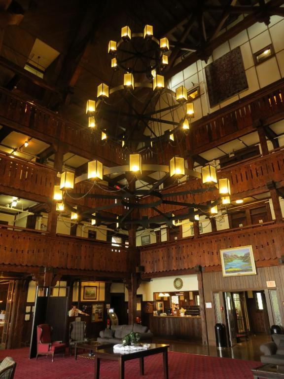 Prince Of Wales Hotel Waterton Park Bagian luar foto