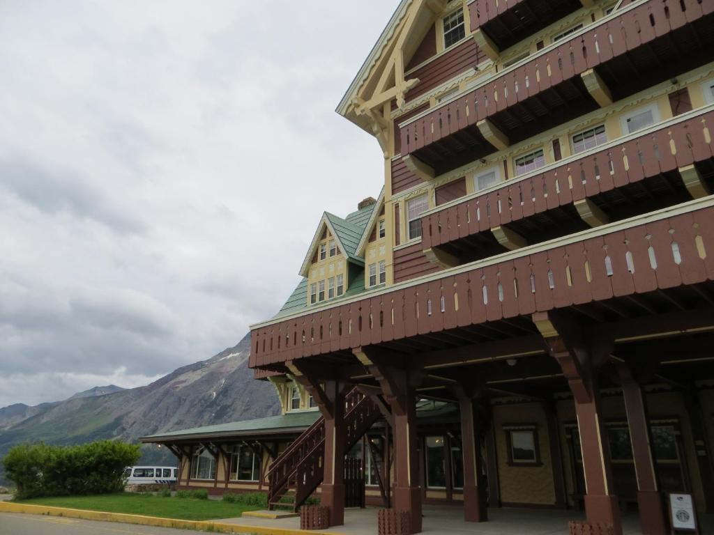 Prince Of Wales Hotel Waterton Park Bagian luar foto