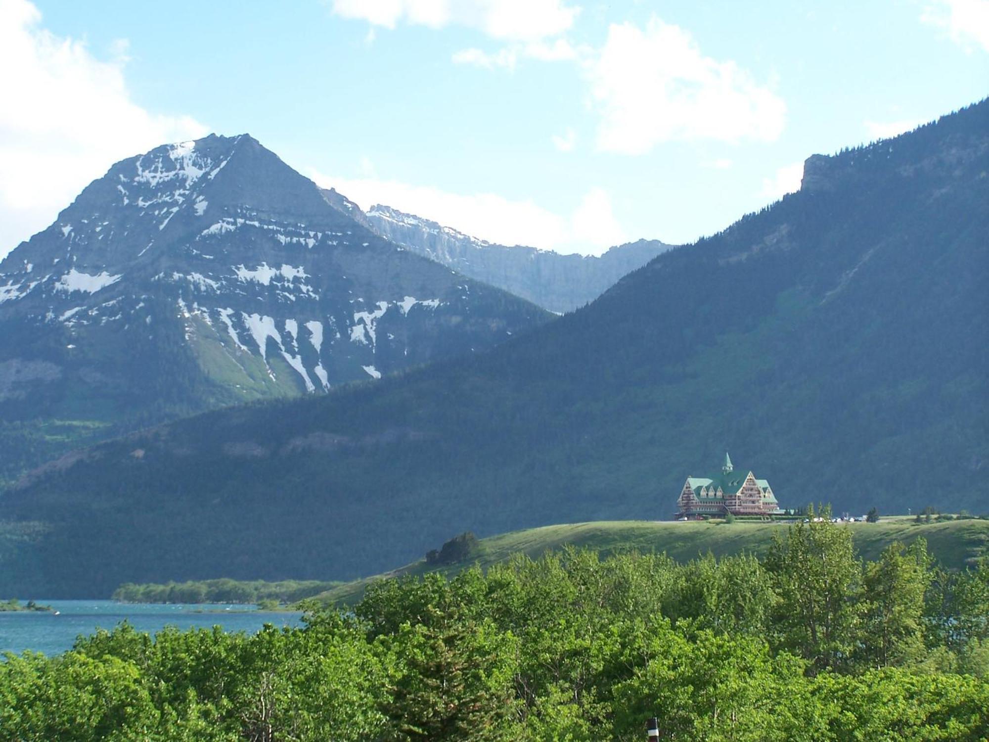 Prince Of Wales Hotel Waterton Park Bagian luar foto